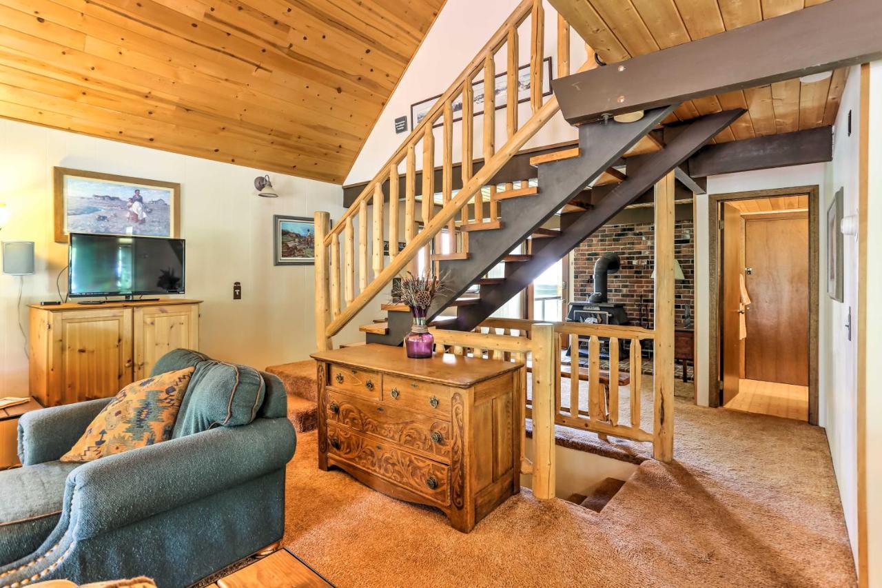 Riverside Winthrop Chalet With Hot Tub And 2 Decks! Exterior foto